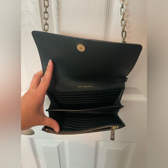 Tory Burch Robinson Saffiano Leather Crossbody Chain Wallet. - Picture 10 of 11